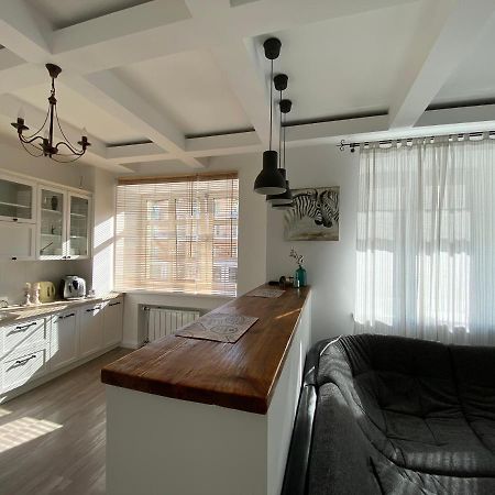 Bright Apartment Gomel Esterno foto
